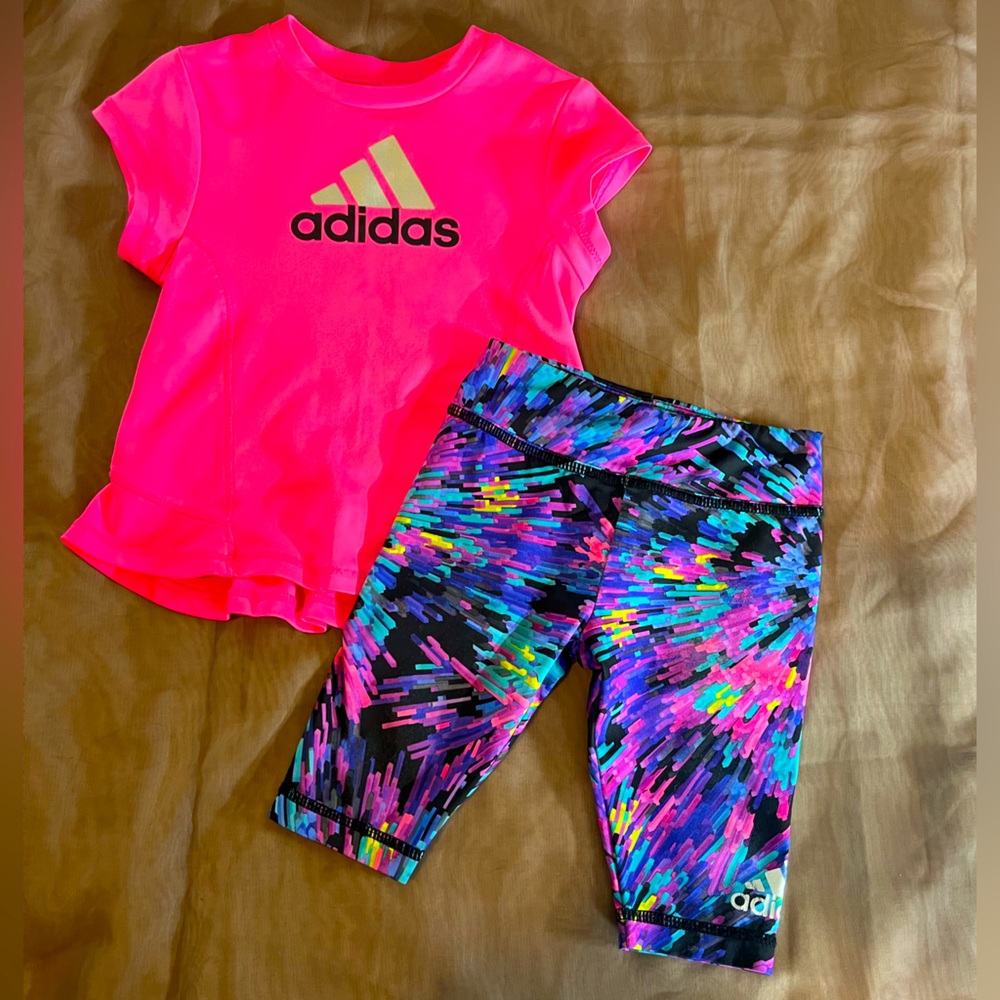 adidas Baby Girl Pink Graphic Tee & Multicolor Active Capris Set